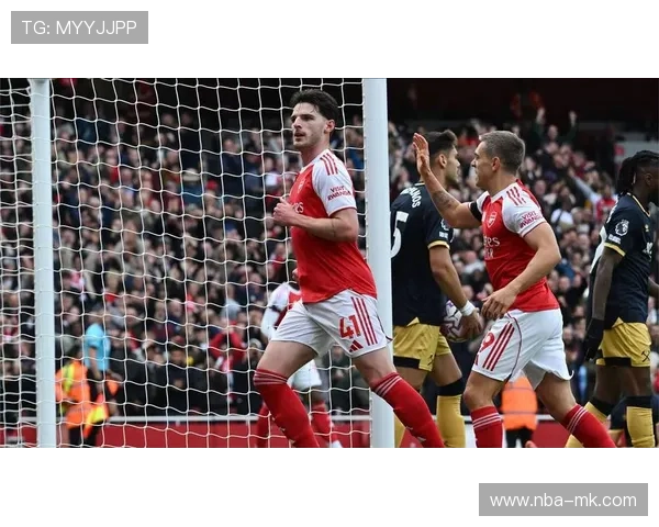 英超焦点战平局收场，阿森纳继续领跑