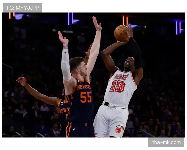 战术前瞻:热火与尼克斯一战,斯波如何破解锡伯杜的铁血边线防守?